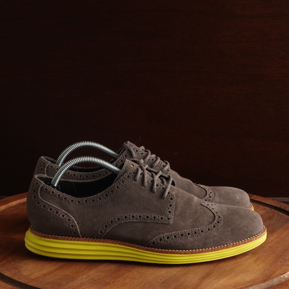 Cole Haan Oxfords Mens SZ 9.5M Gray Suede Wingtip Career Business Dress Shoes